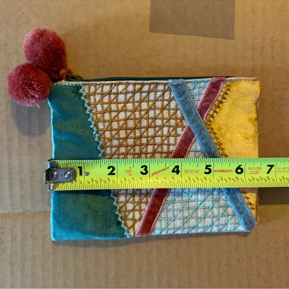 Multicolor pouch - Picture 5 of 5